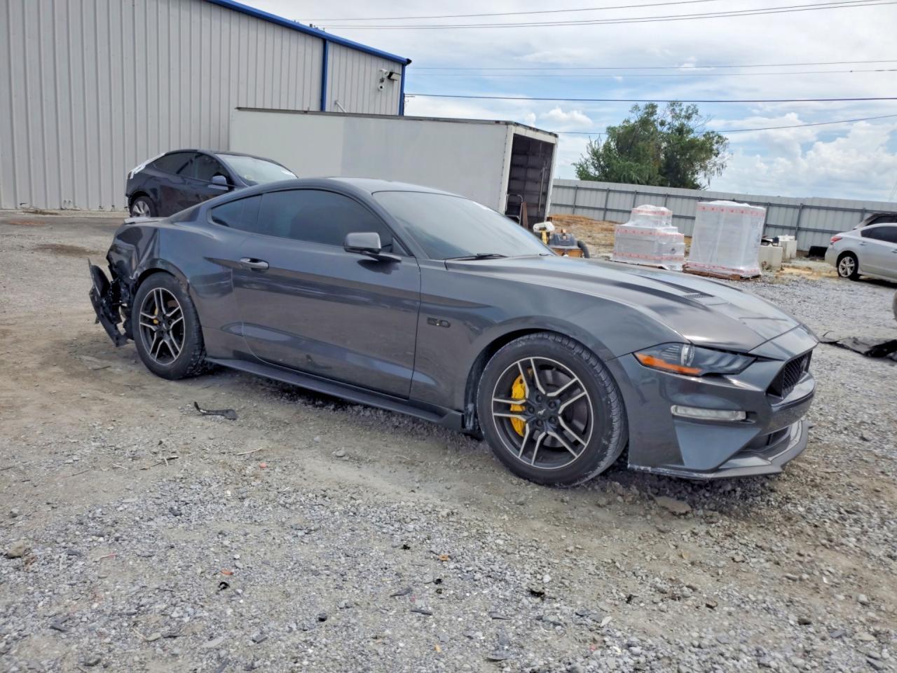 2019 Ford Mustang Gt - zdjęcie 4
