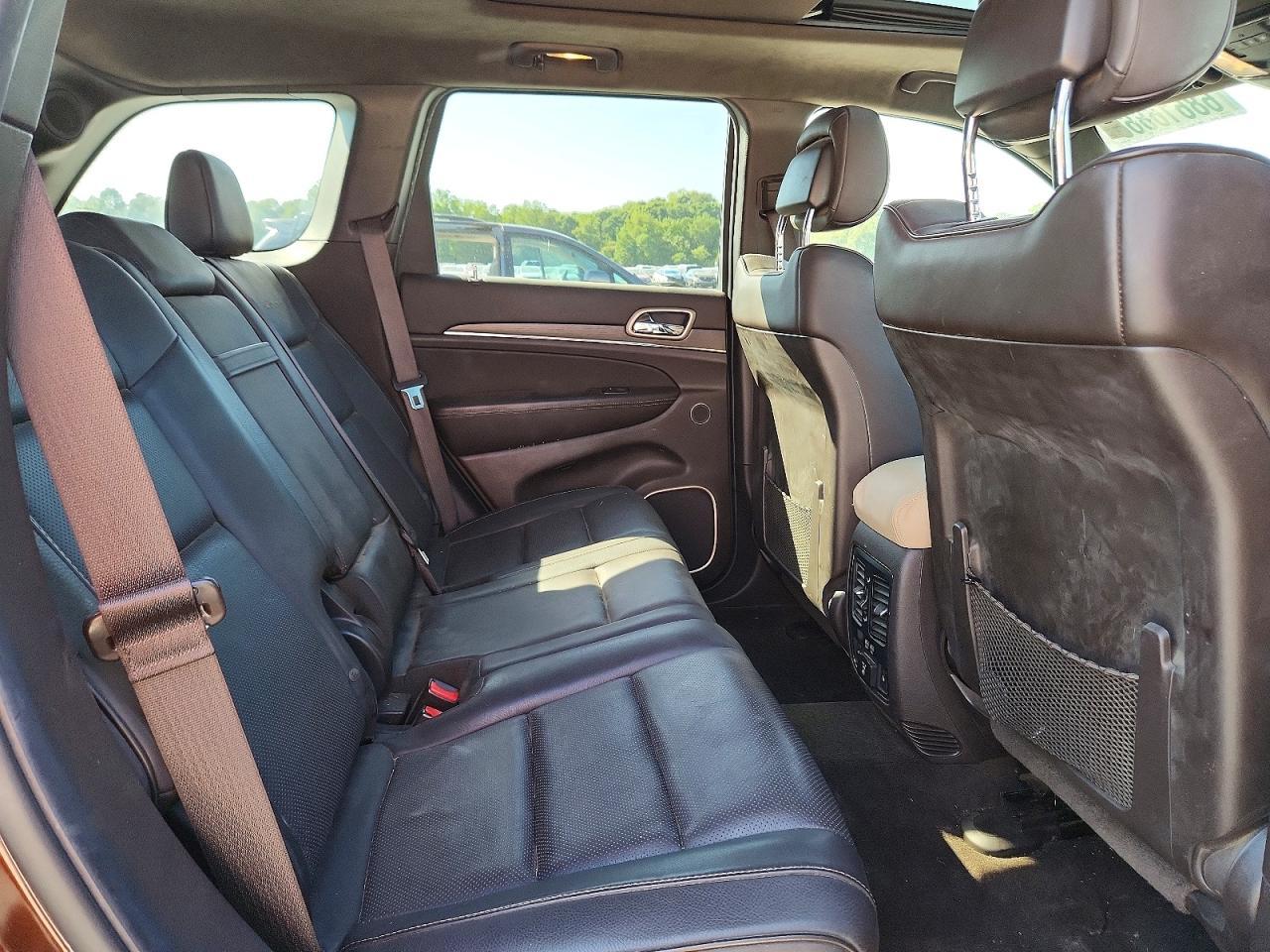 2014 Jeep Grand Cherokee Summit - zdjęcie 11
