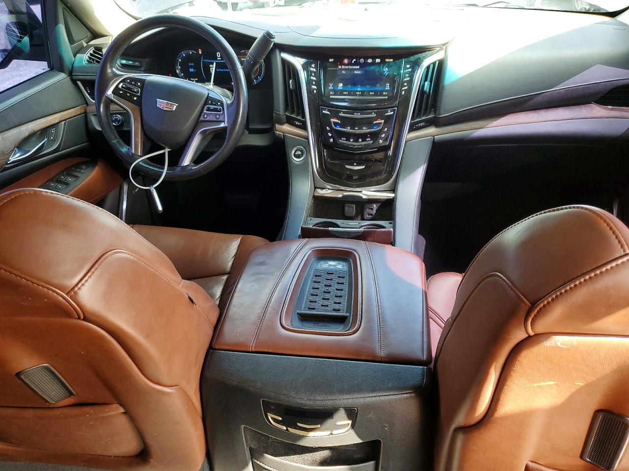 2016 Cadillac Escalade Premium - zdjęcie 8