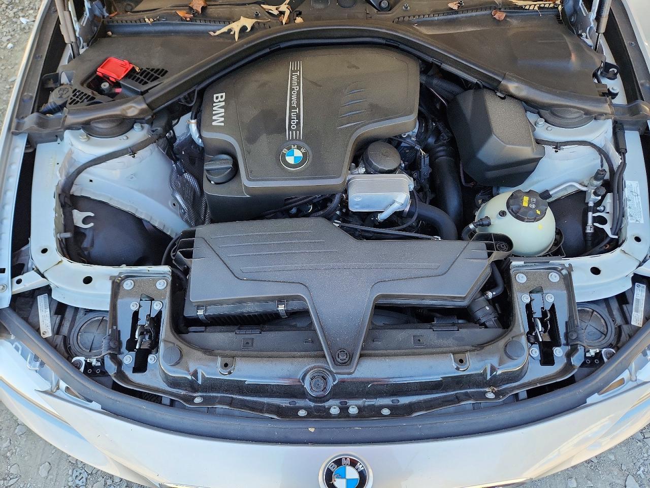 2015 BMW 320 I - zdjęcie 11