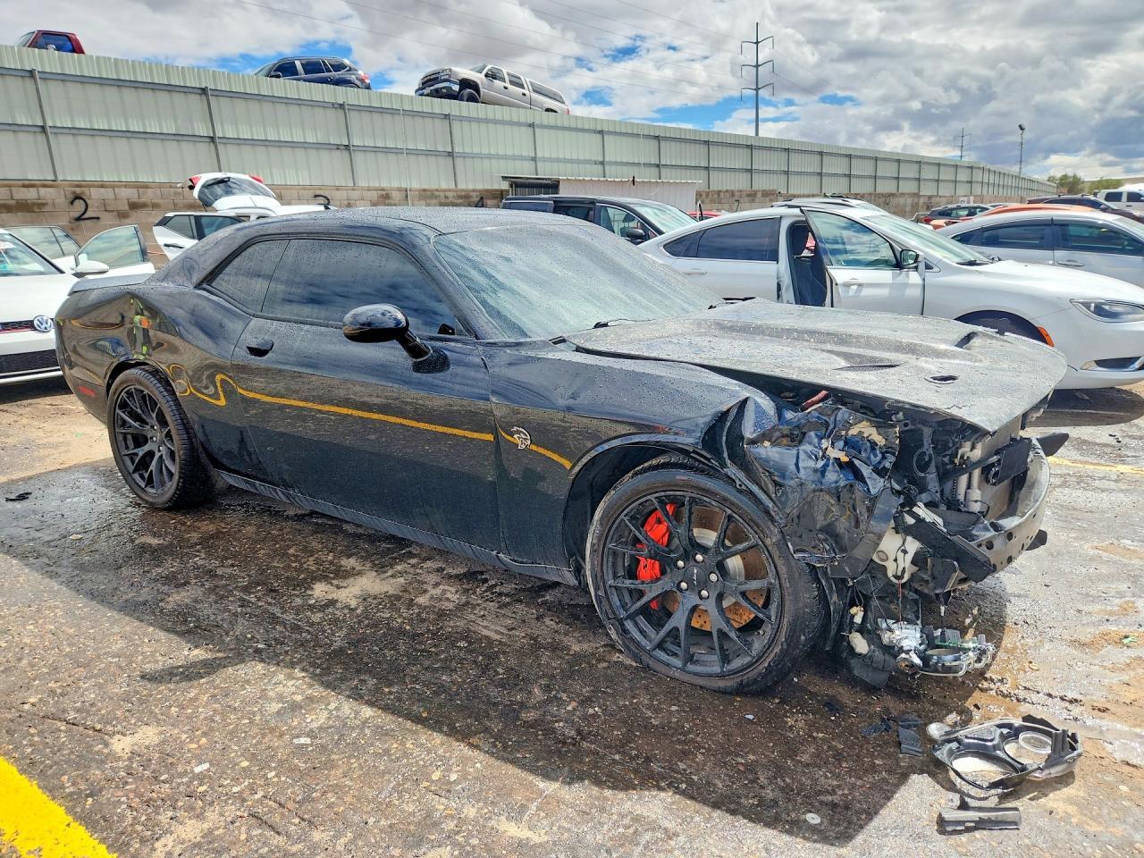 2016 Dodge Challenger Srt Hellcat - zdjęcie 4