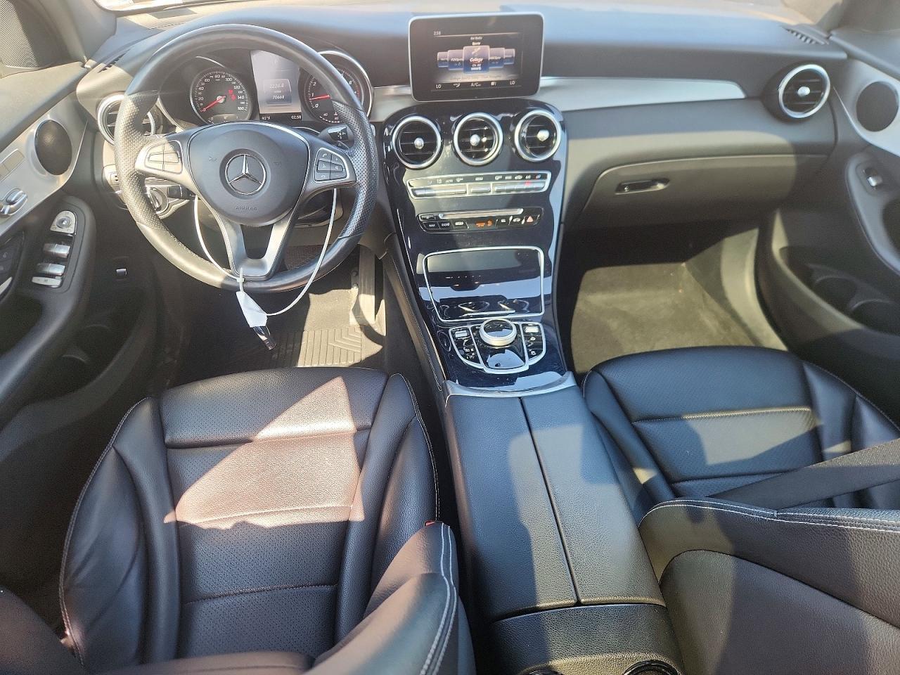 2017 Mercedes-Benz Glc 300 4Matic - zdjęcie 8
