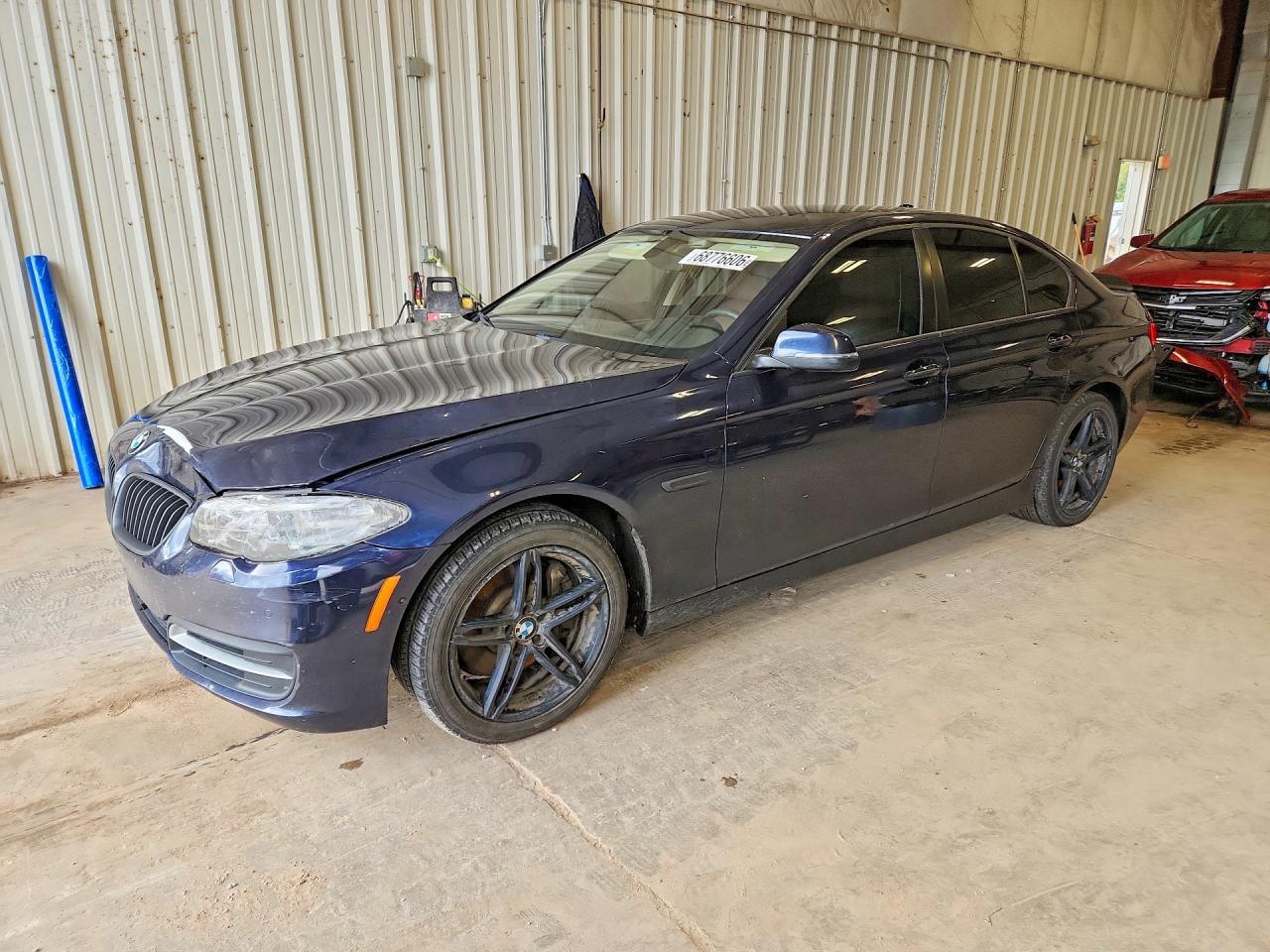 2014 BMW Seria 5 535i - zdjęcie główne