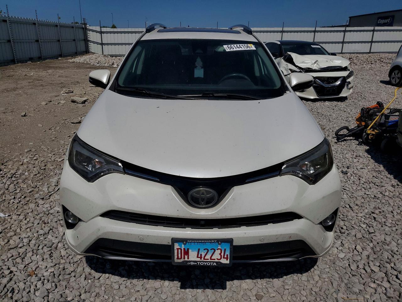 2017 Toyota Rav4 Platinum - zdjęcie 5