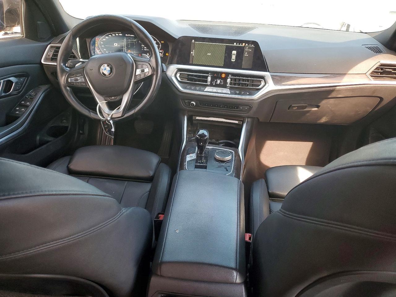 2019 BMW 330I - zdjęcie 8