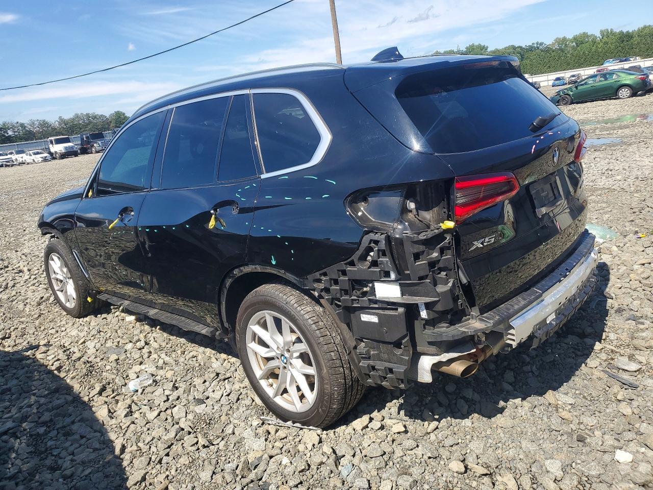 2019 BMW X5 xDrive40I - zdjęcie 2