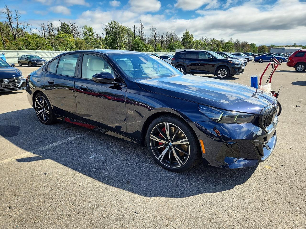 2025 BMW Seria 5 540i - zdjęcie 4