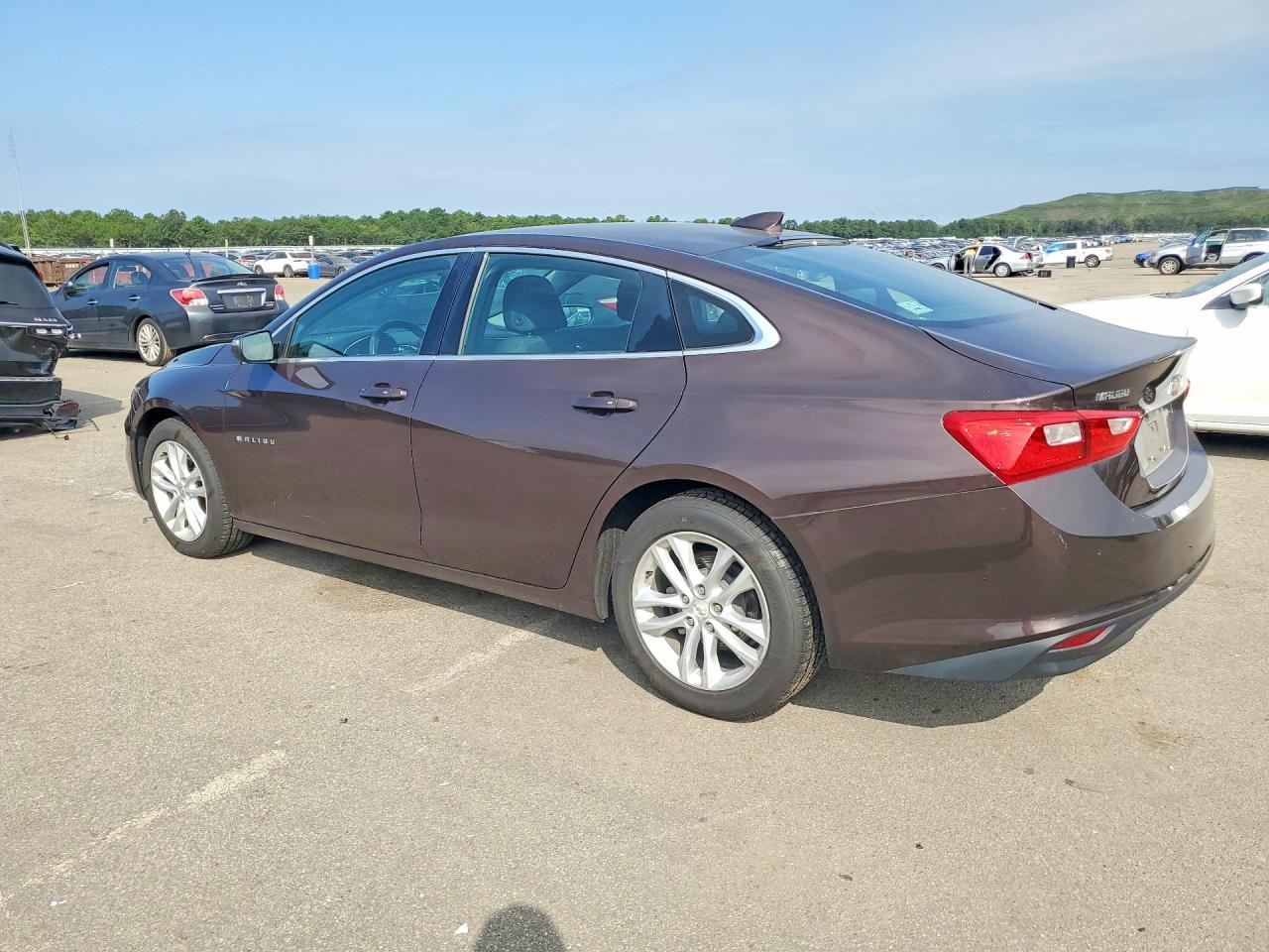 2016 Chevrolet Malibu Lt - zdjęcie 2