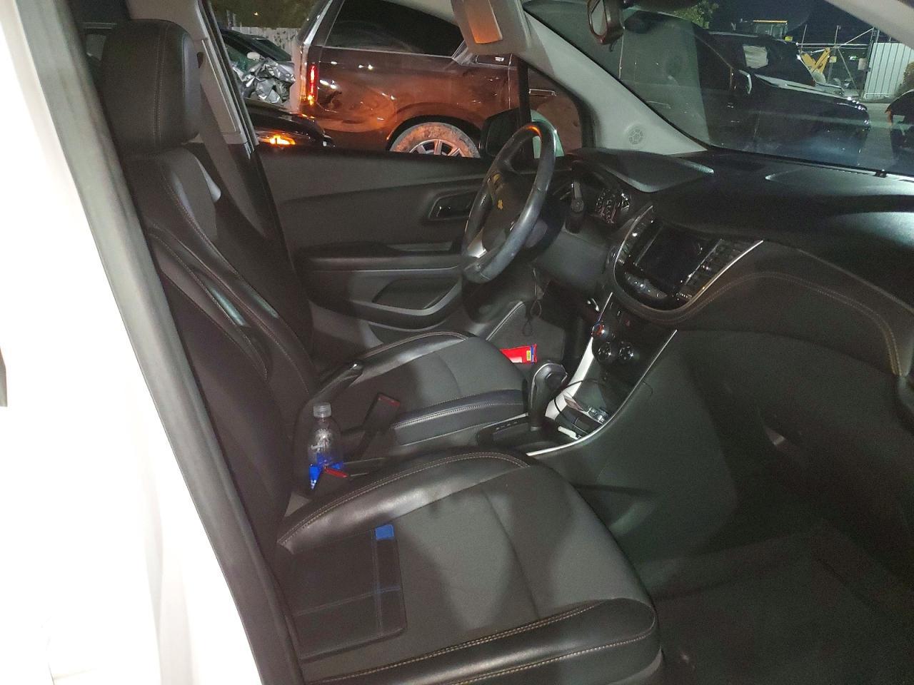 2019 Chevrolet Trax 1Lt - zdjęcie 13