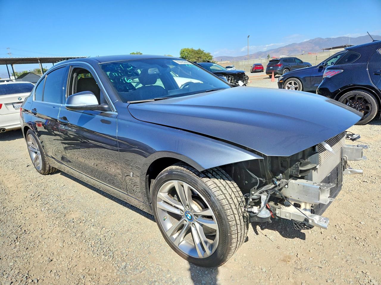 2018 BMW 330E - zdjęcie 4