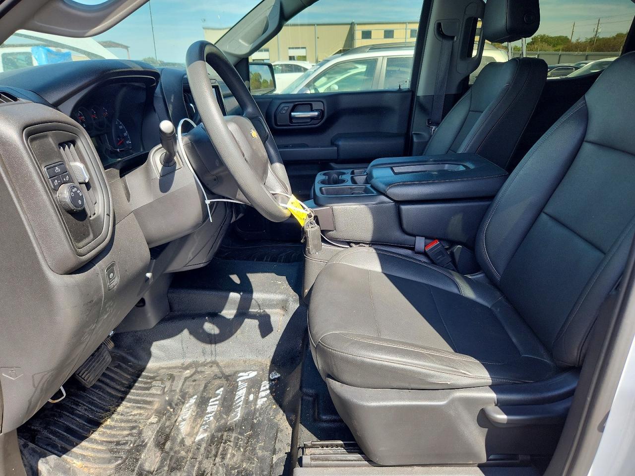 2021 Chevrolet Silverado C1500 - zdjęcie 7