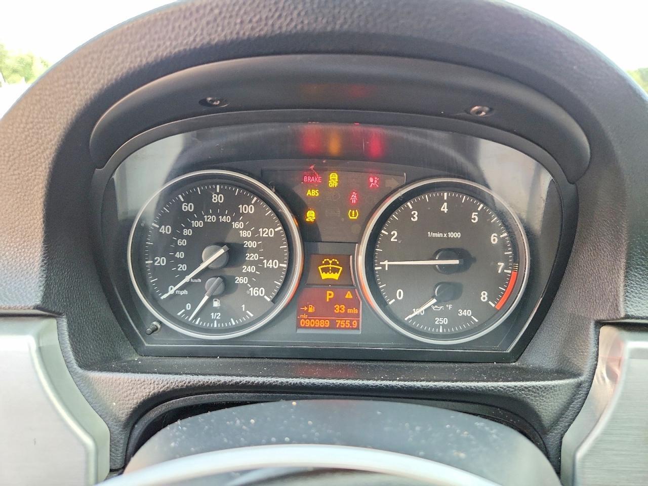 2013 BMW Seria 3 Coupe 335i - zdjęcie 9