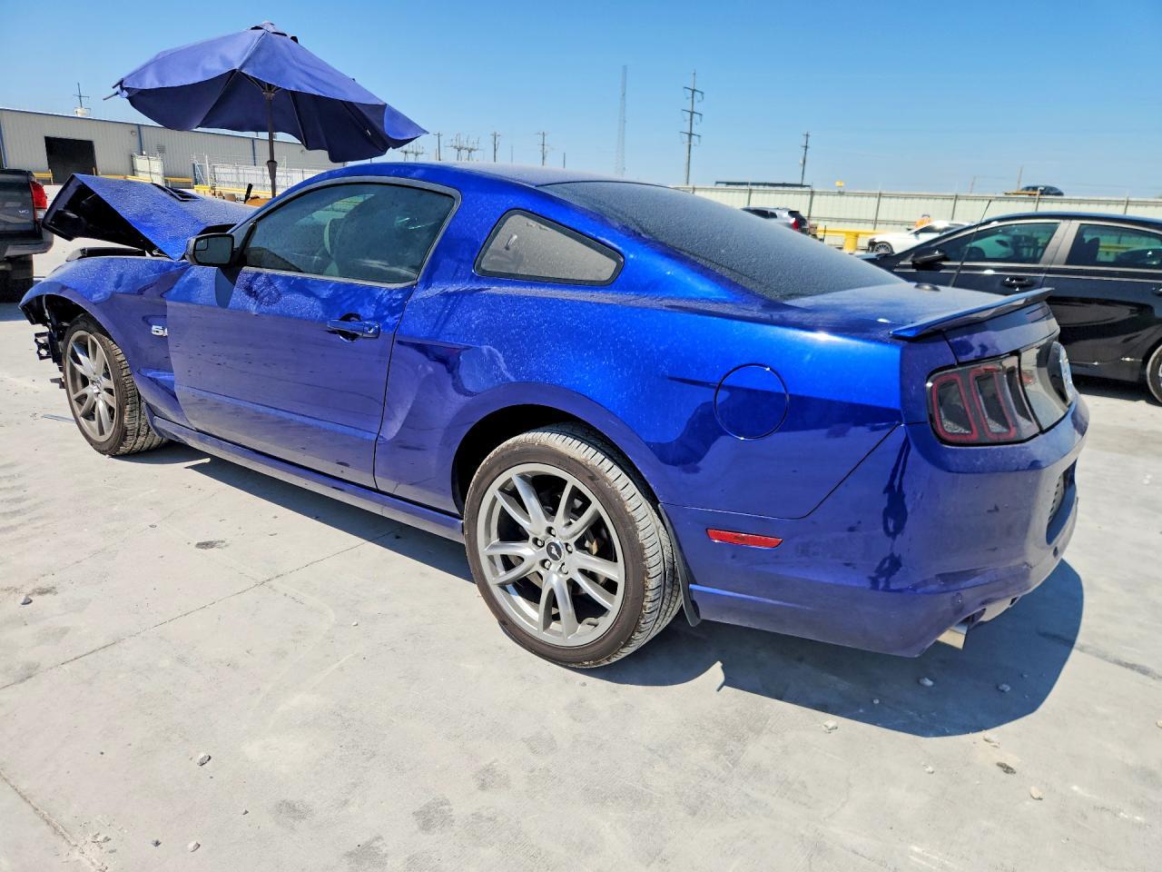2013 Ford Mustang Gt - zdjęcie 2