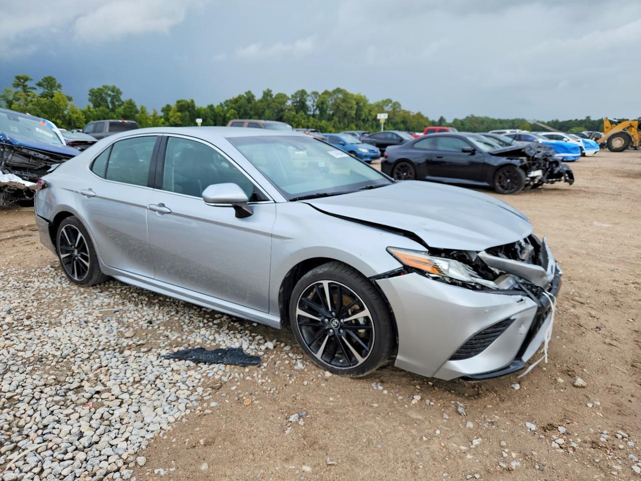 2018 Toyota Camry Xse - zdjęcie 4