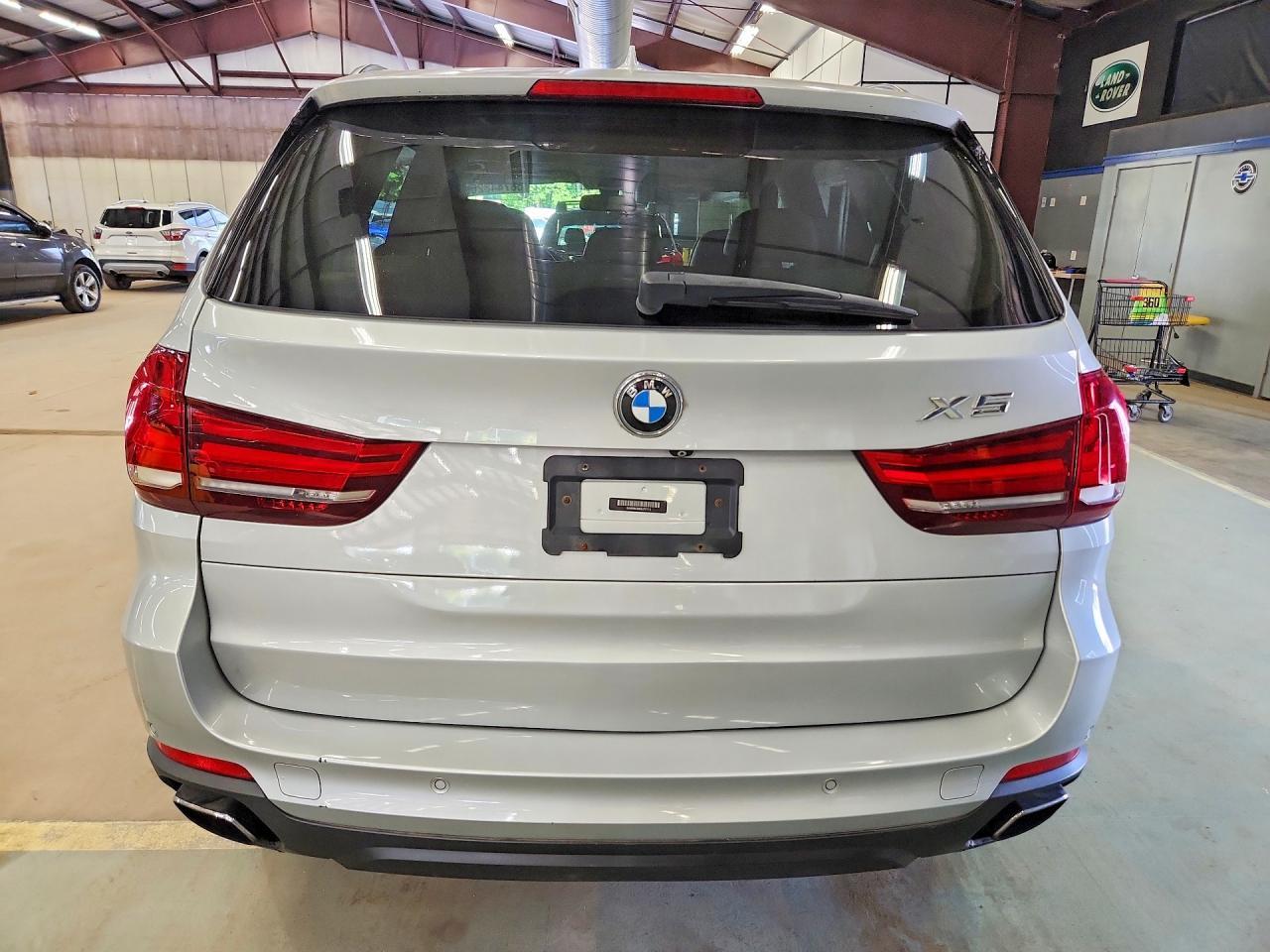 2014 BMW X5 xDrive50I - zdjęcie 6