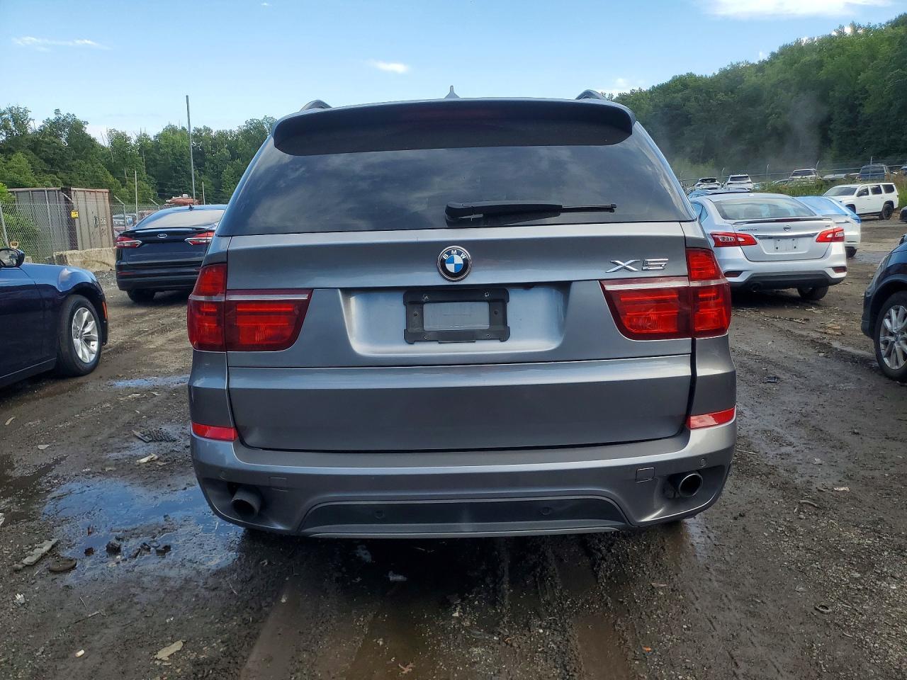 2013 BMW X5 xDrive35I - zdjęcie 6