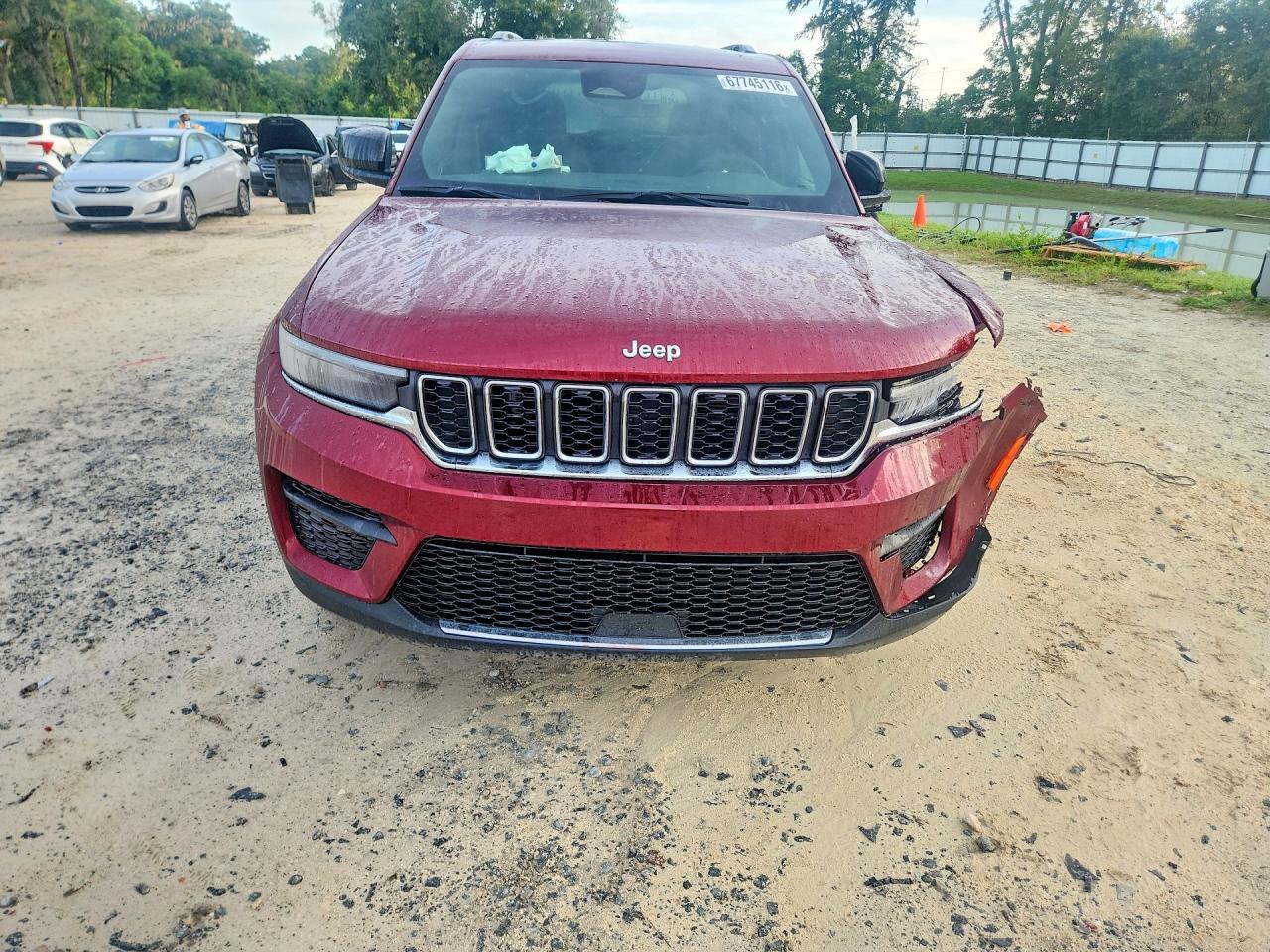 2025 Jeep Grand Cherokee Laredo - zdjęcie 5