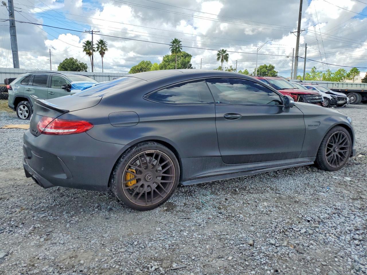 2019 Mercedes-Benz C 63 Amg-S - zdjęcie 3
