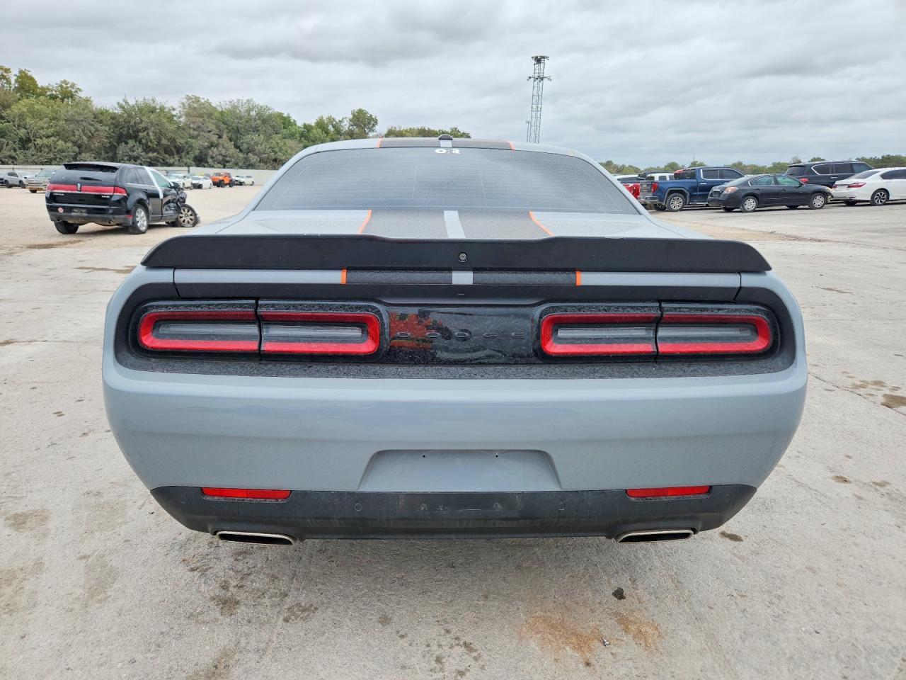 2021 Dodge Challenger Gt - zdjęcie 6