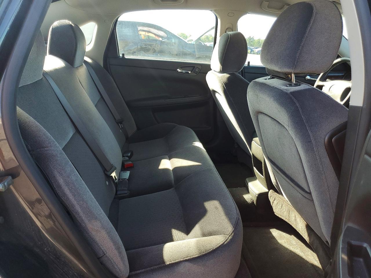 2013 Chevrolet Impala Ls - zdjęcie 10