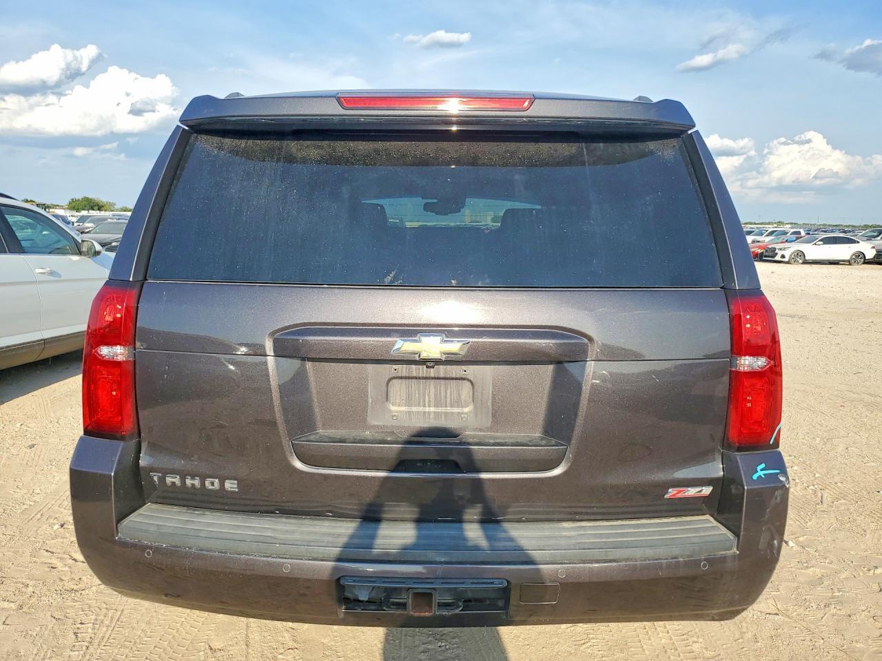 2016 Chevrolet Tahoe K1500 Lt - zdjęcie 6
