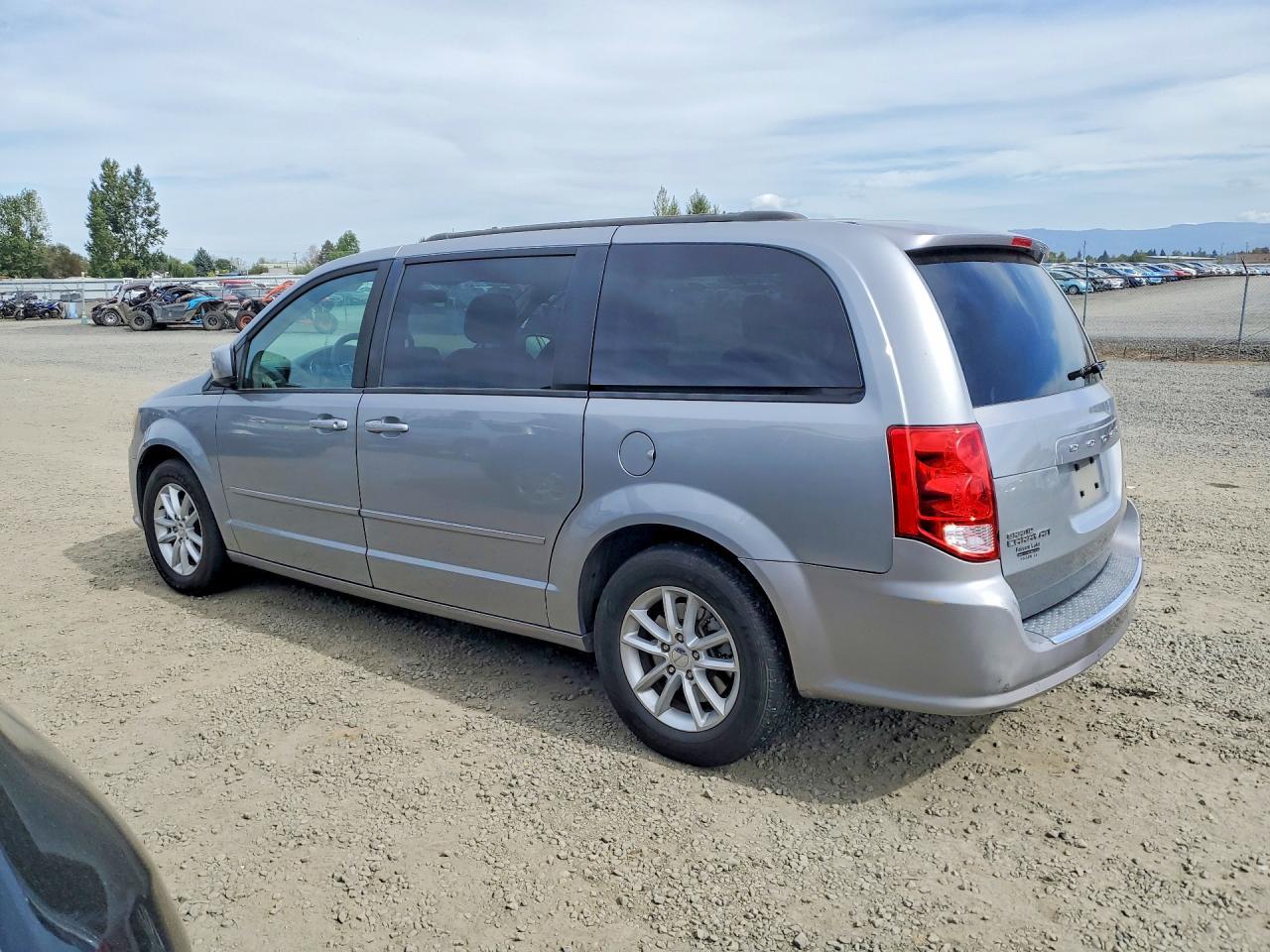 2014 Dodge Grand Caravan Sxt - zdjęcie 2