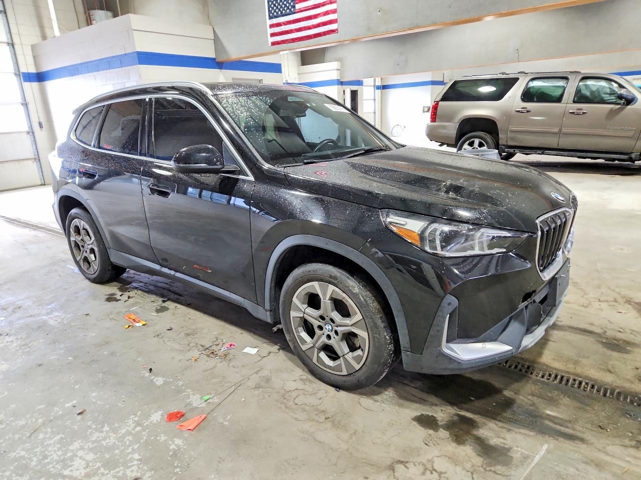2023 BMW X1 xDrive28I - zdjęcie 4