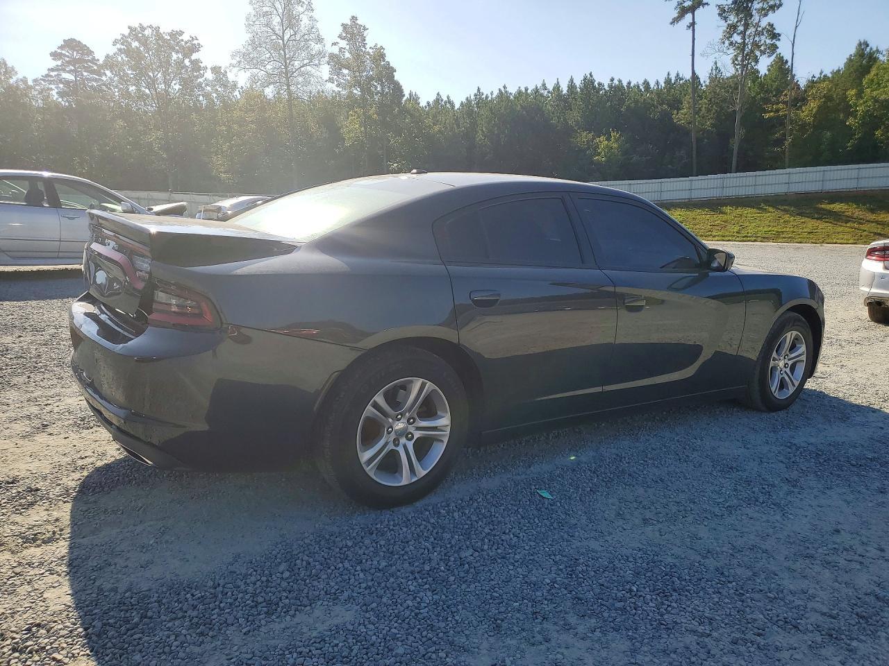 2019 Dodge Charger Sxt - zdjęcie 3