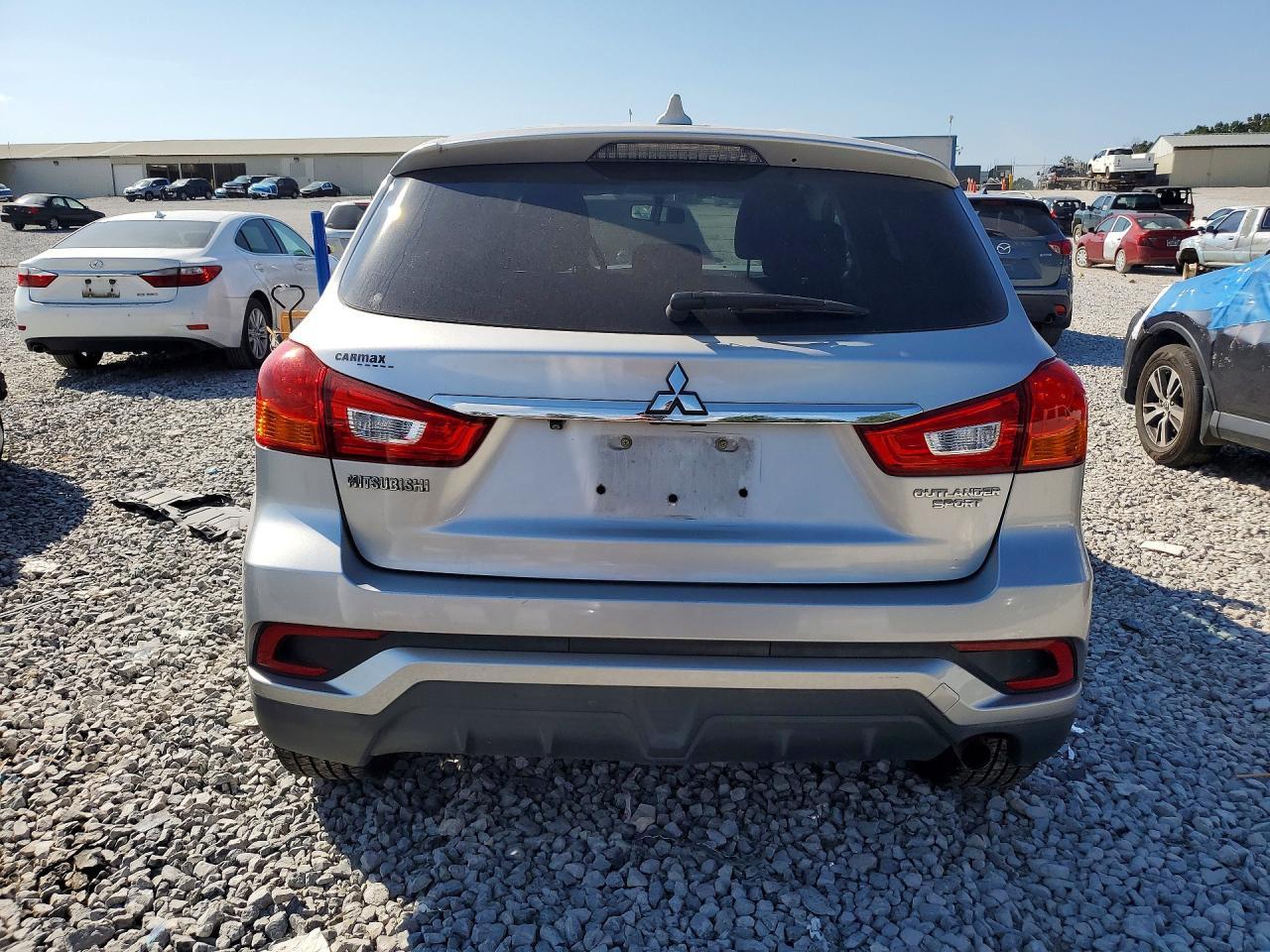 2018 Mitsubishi Outlander Sport Es - zdjęcie 6