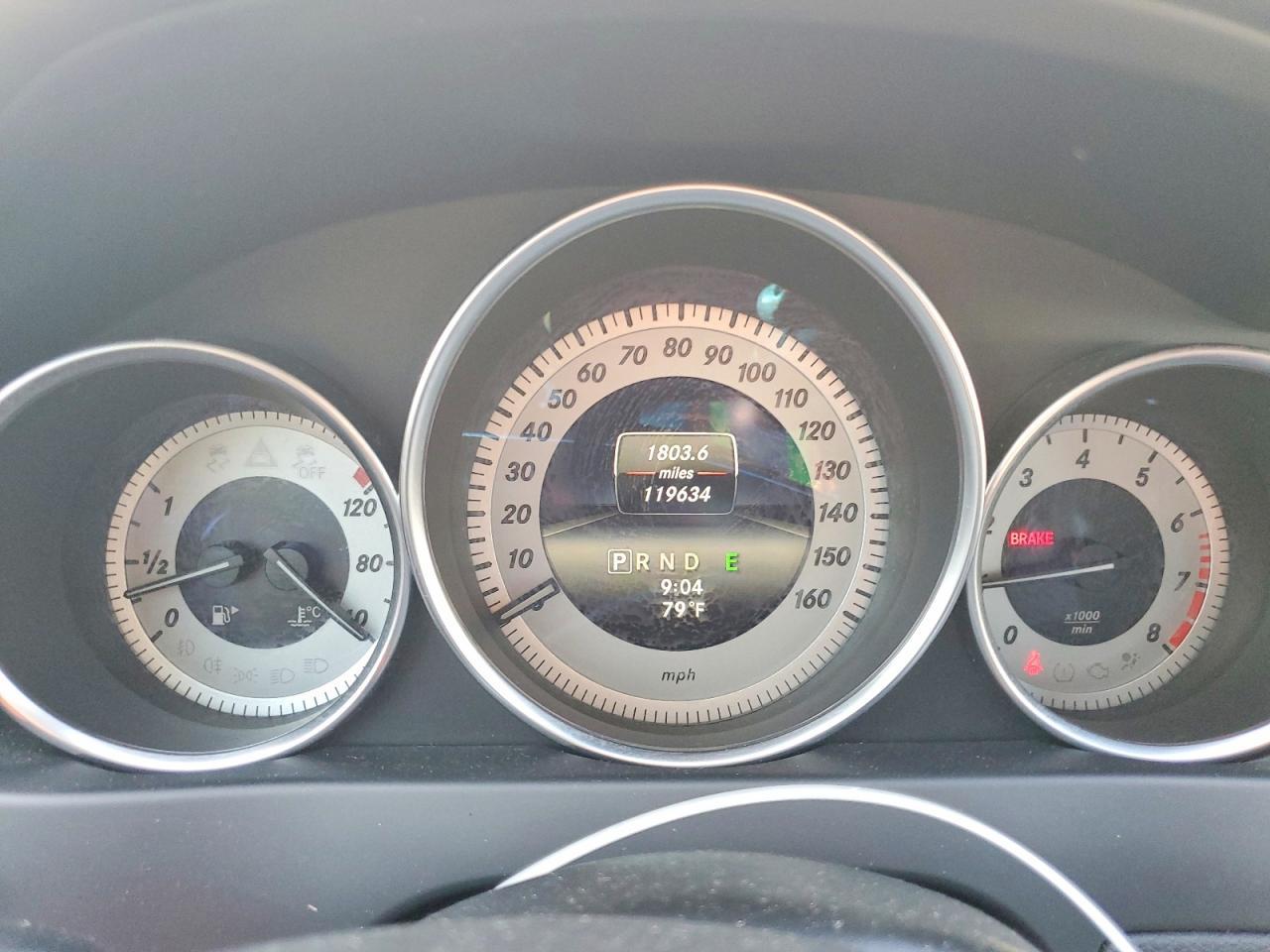 2014 Mercedes-Benz C 250 - zdjęcie 9