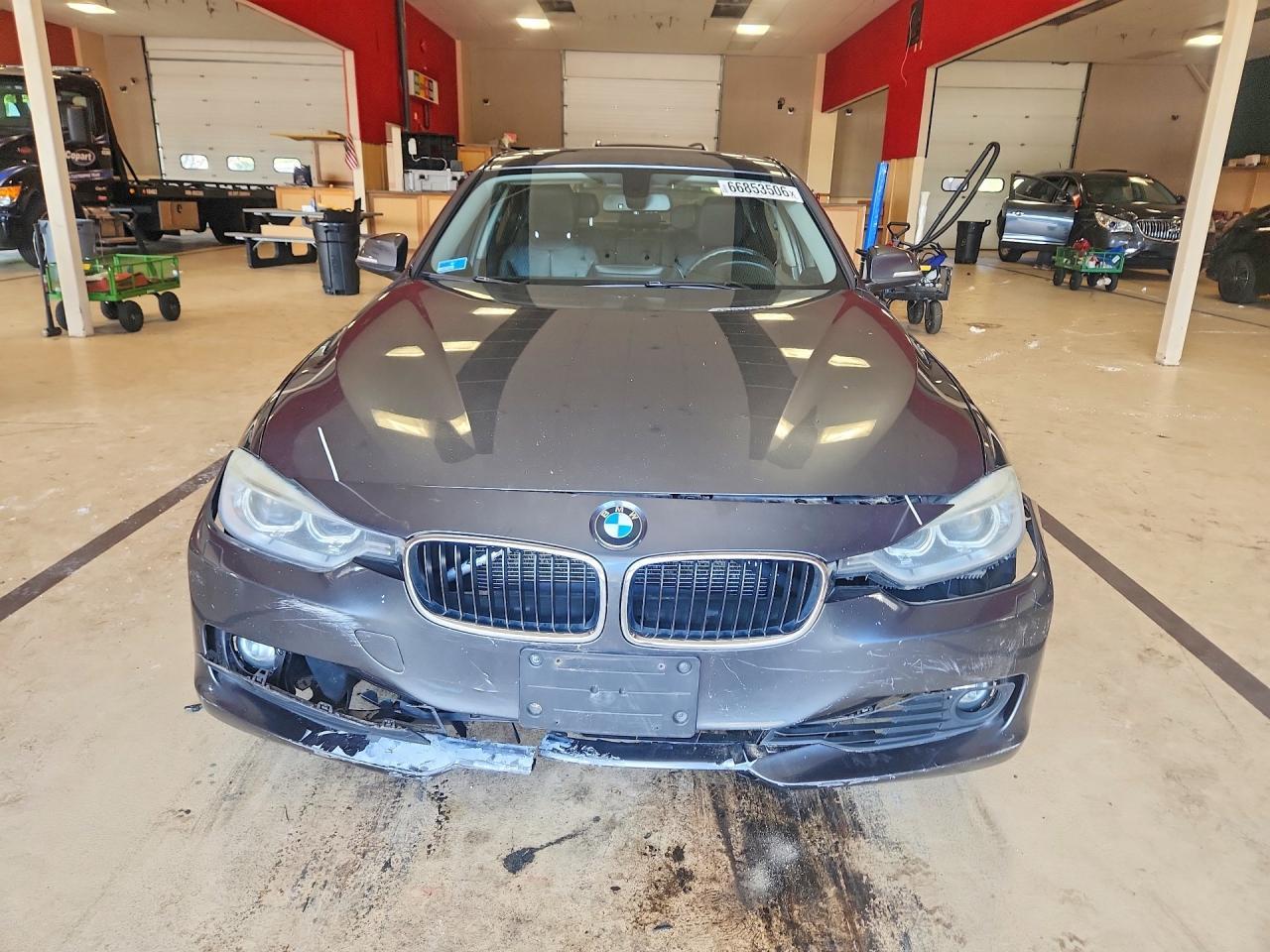 2013 BMW Seria 3 328i - zdjęcie 5