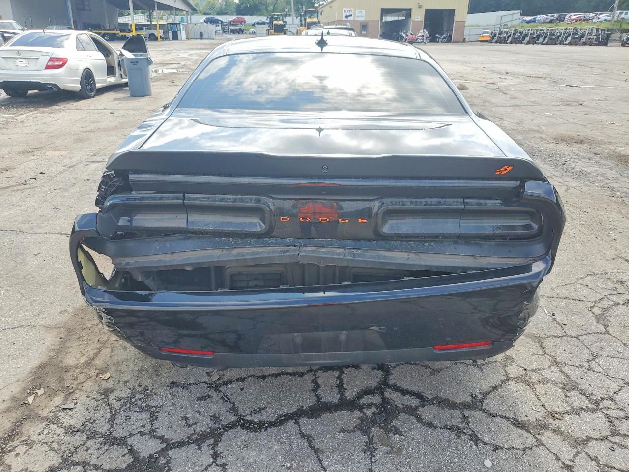 2023 Dodge Challenger Sxt - zdjęcie 6