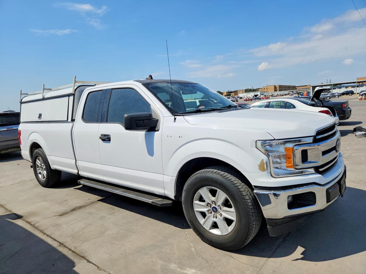 2020 Ford F150 Super Cab - zdjęcie 4