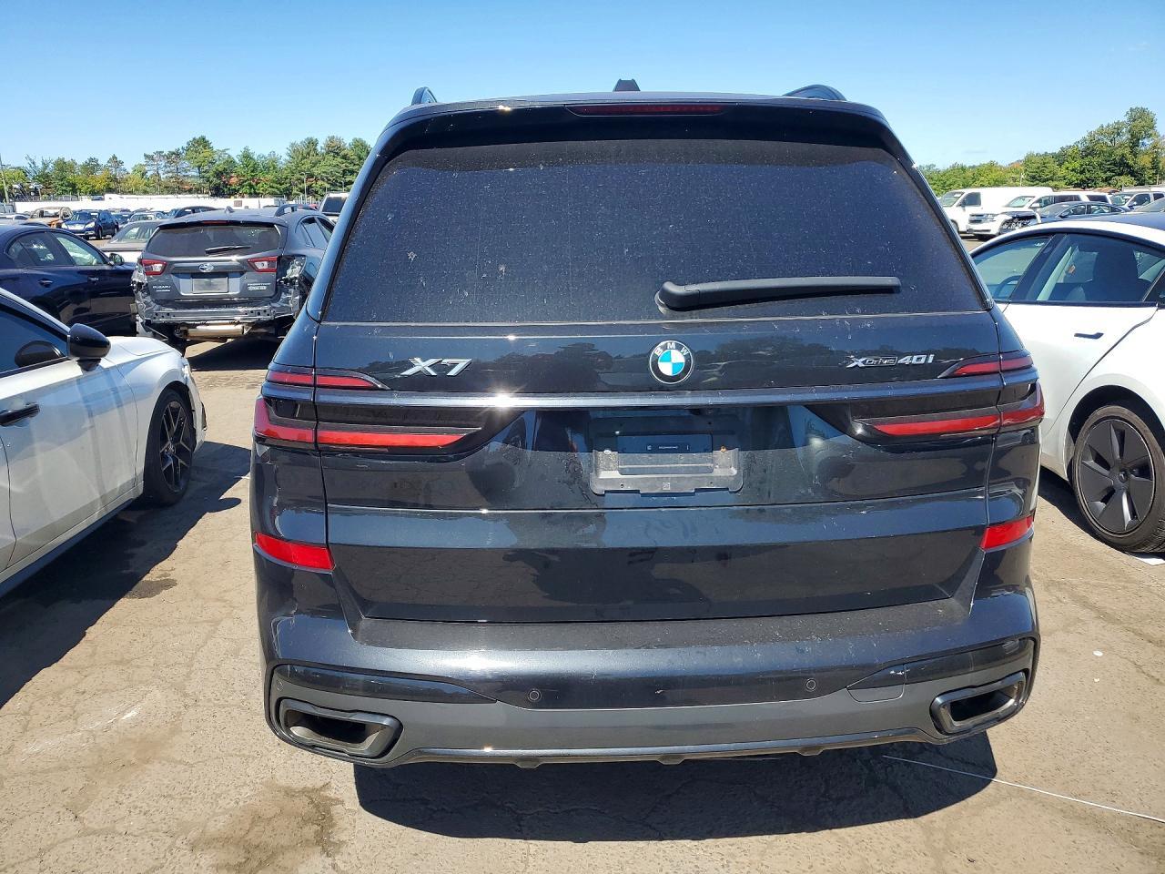 2025 BMW X7 xDrive40I - zdjęcie 6