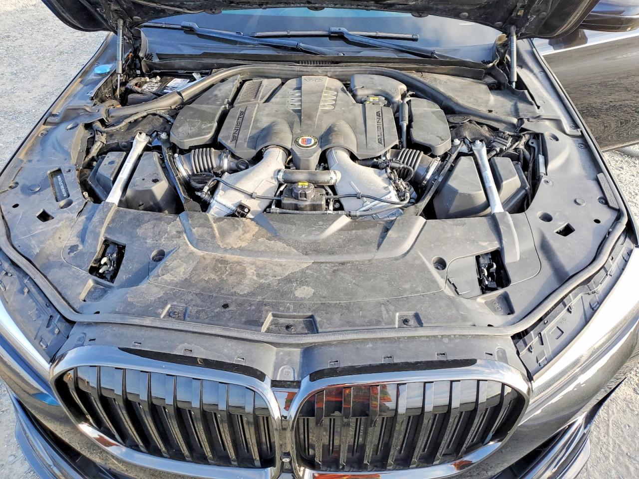 2022 BMW Alpina B7 - zdjęcie 11