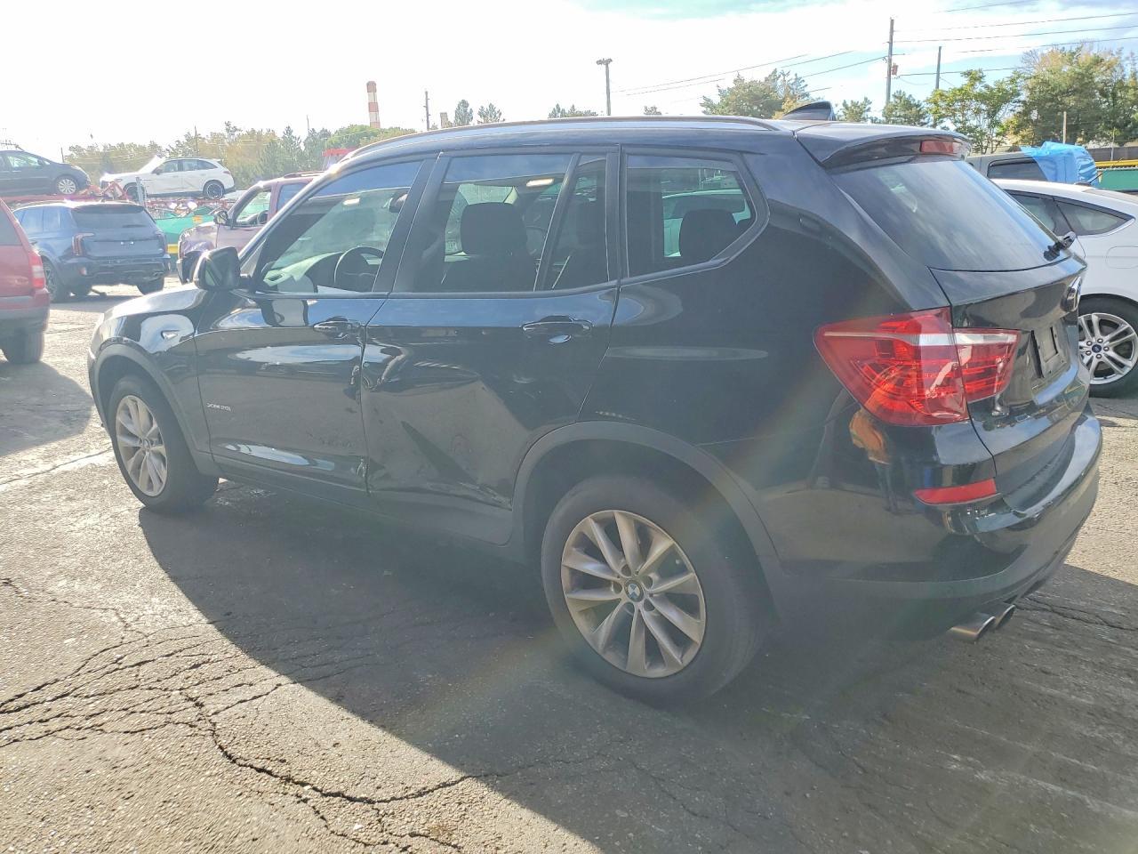 2017 BMW X3 xDrive28I - zdjęcie 2