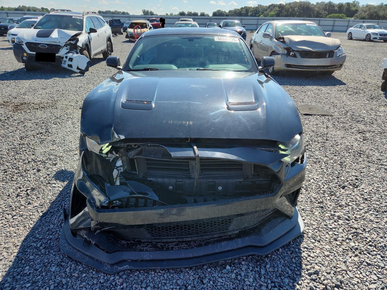 2020 Ford Mustang - zdjęcie 5