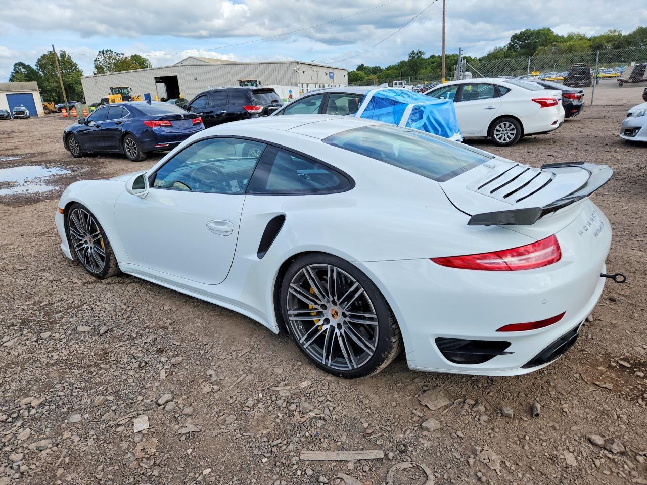 2015 Porsche 911 Turbo - zdjęcie 2