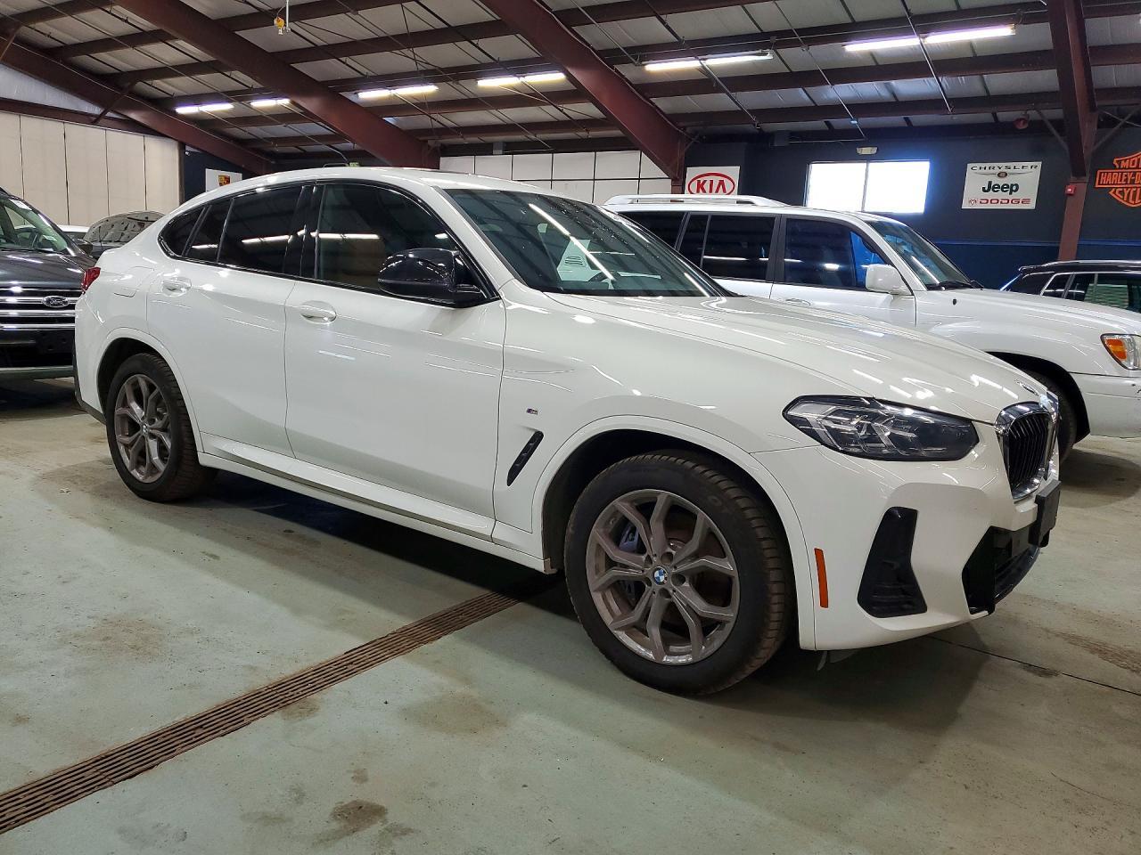 2023 BMW X4 M40I - zdjęcie 4