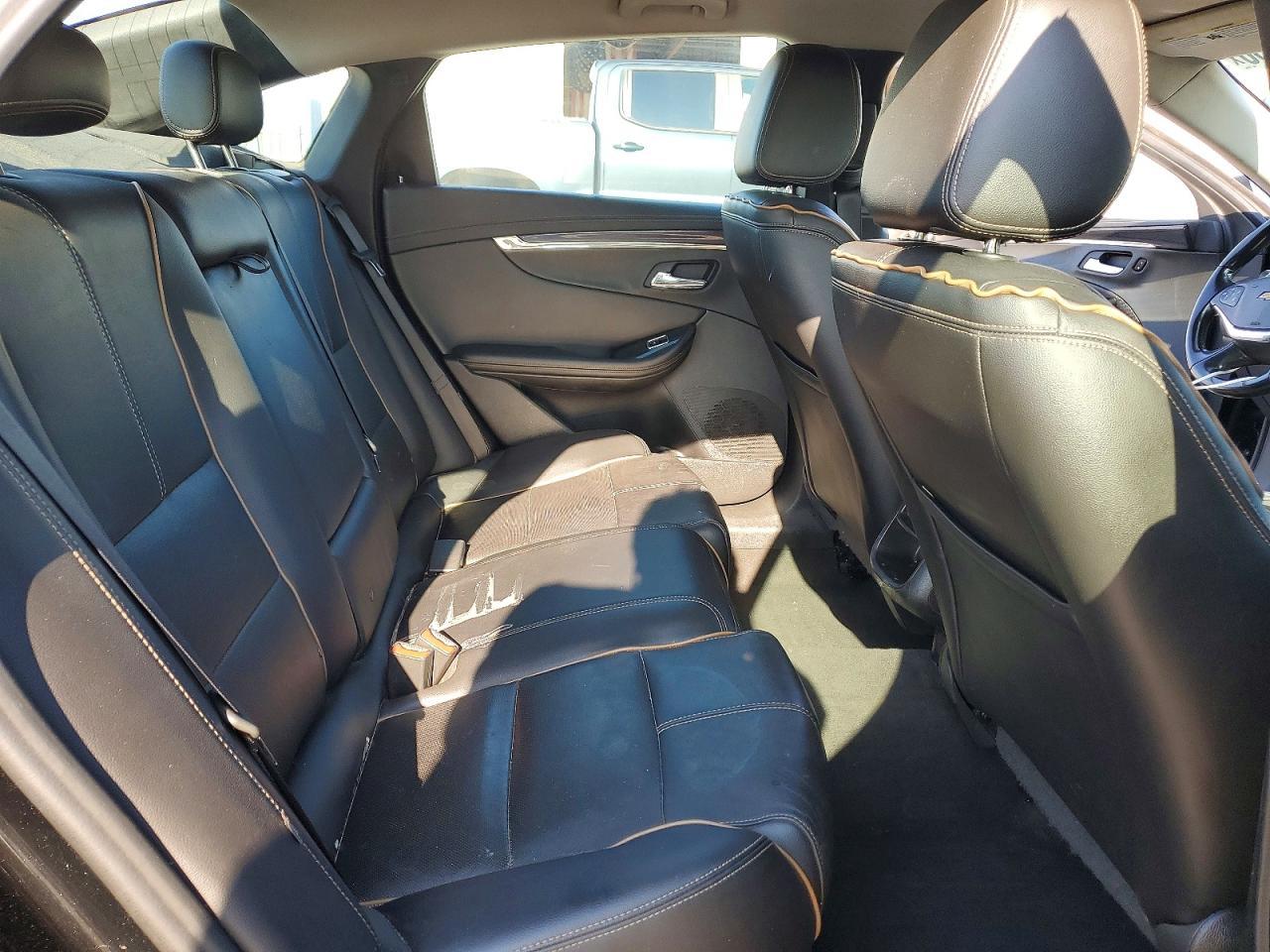 2017 Chevrolet Impala Premier - zdjęcie 10