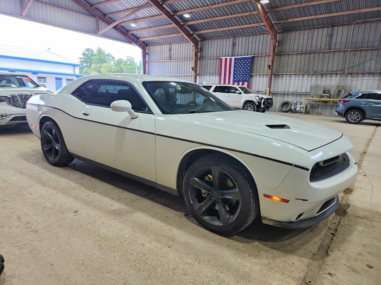2015 Dodge Challenger Sxt - zdjęcie 4