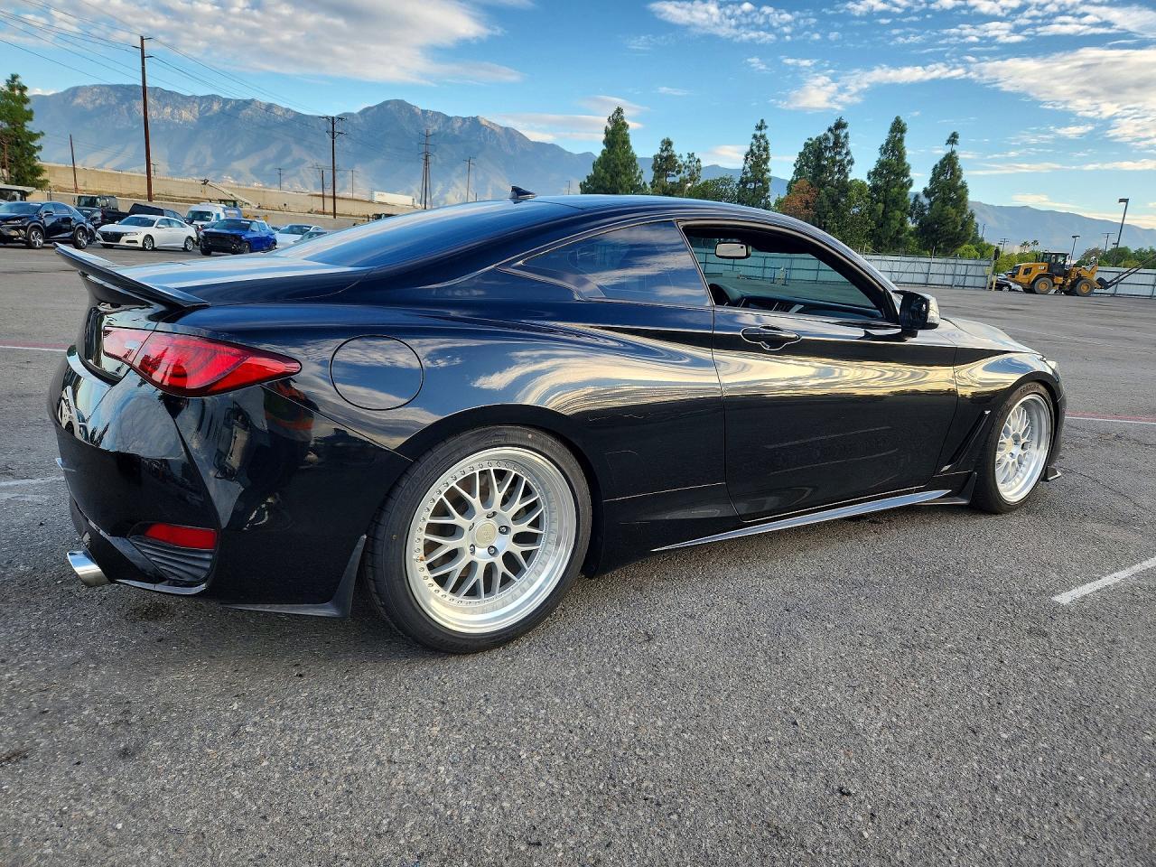 2017 Infiniti Q60 3.0T Premium - zdjęcie 3