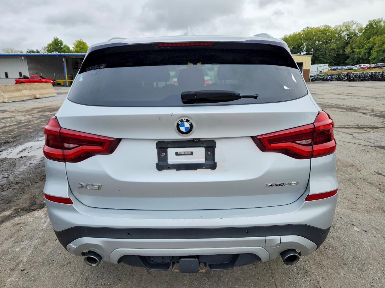 2019 BMW X3 xDrive30I - zdjęcie 6