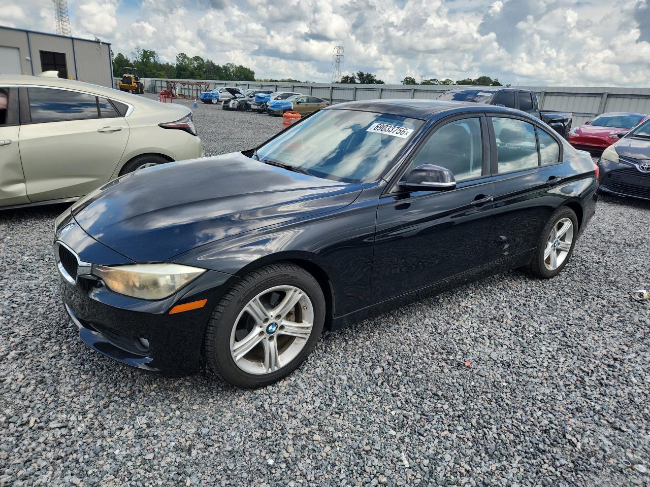 2013 BMW 328 I - zdjęcie główne