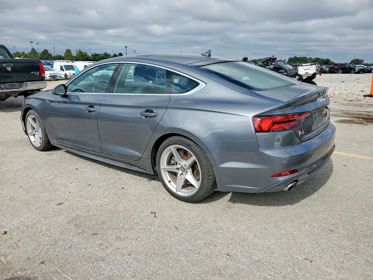 2018 Audi A5 Premium Plus S-Line - zdjęcie 2
