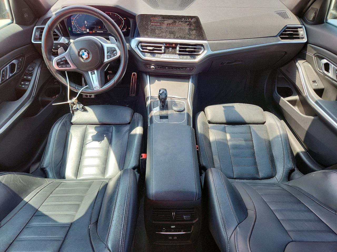 2021 BMW 330I - zdjęcie 8