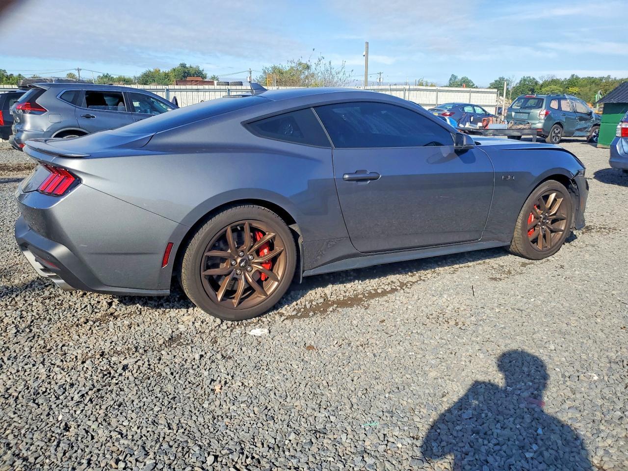 2025 Ford Mustang Gt - zdjęcie 3