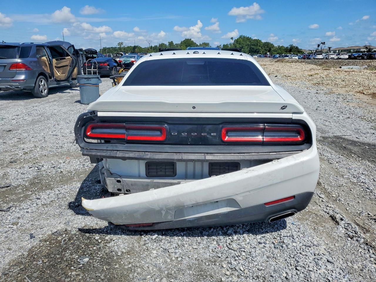 2019 Dodge Challenger Sxt - zdjęcie 6