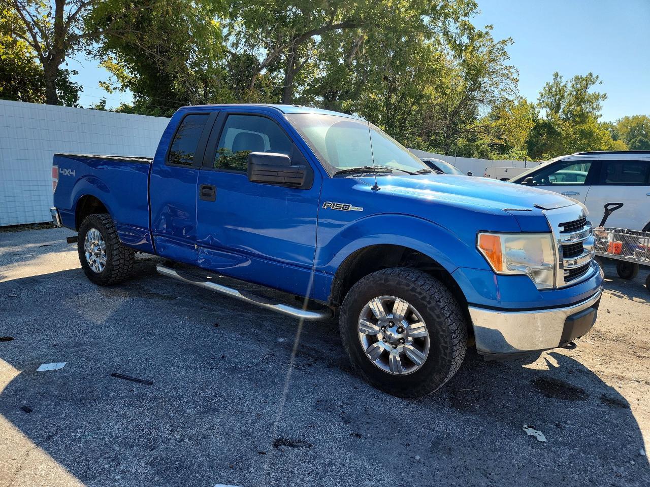 2013 Ford F150 Super Cab - zdjęcie 4