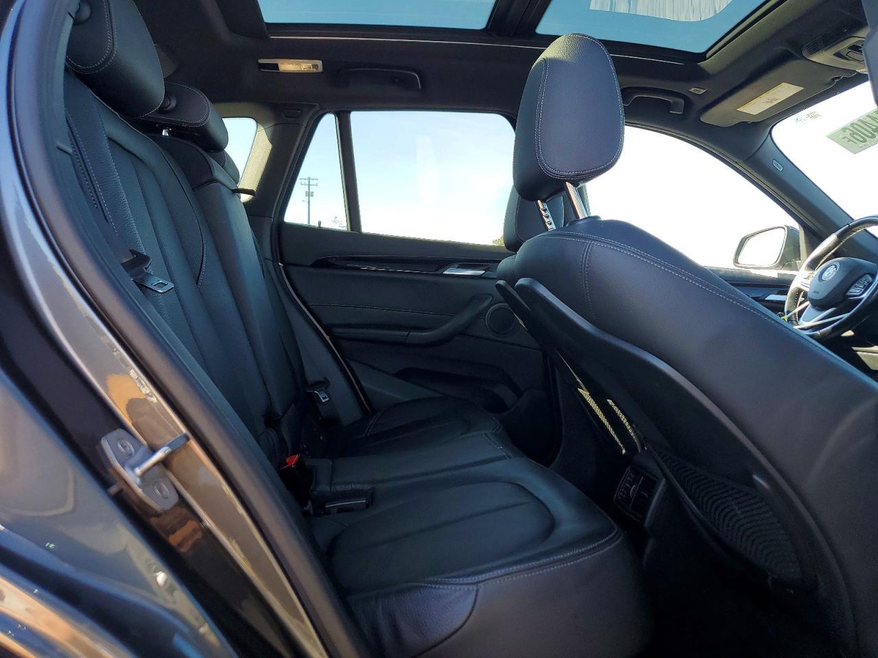 2018 BMW X1 Sdrive28I - zdjęcie 11